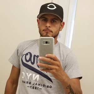 Meet your Posher, Alfredo márquez